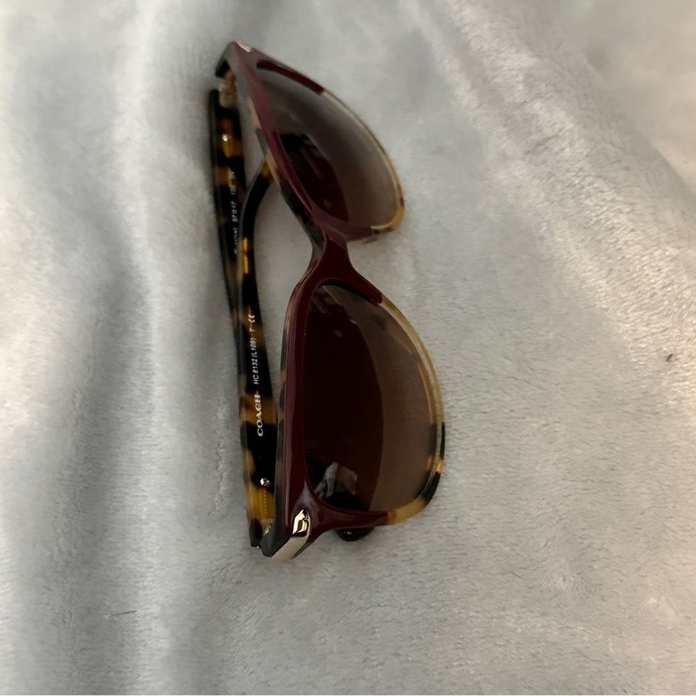 Coach Maroon Tortoise Sunglasses - Picture 3 of 12